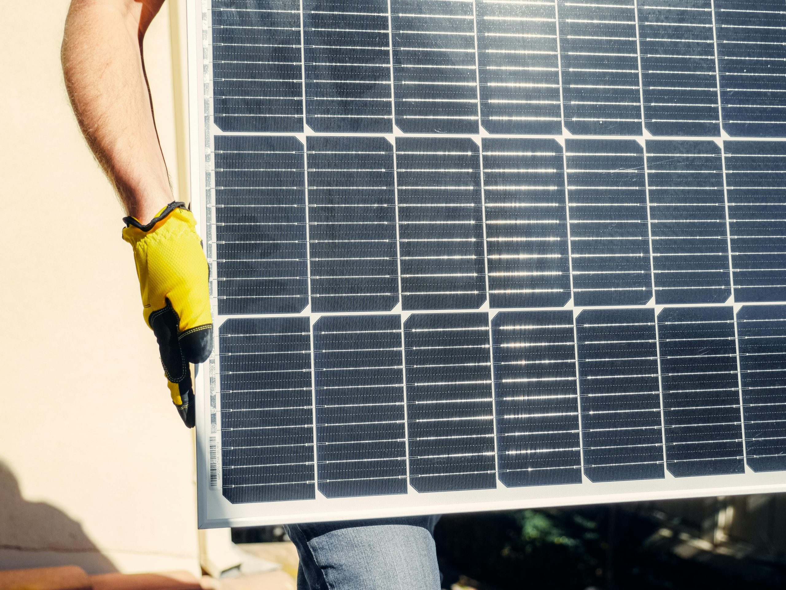 https://solarsolutionsdallas.com/wp-content/uploads/2024/09/pexels-kindelmedia-9875449-scaled.jpg